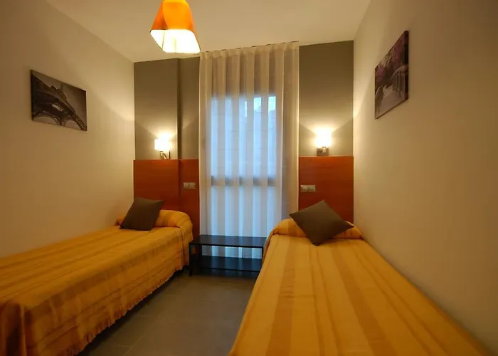 Hotel Led 3*